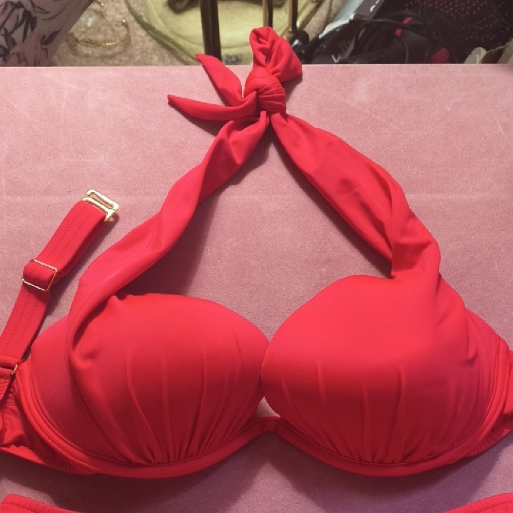 VENUS Bold Red Bikini Set C S6 - Picture 4 of 10